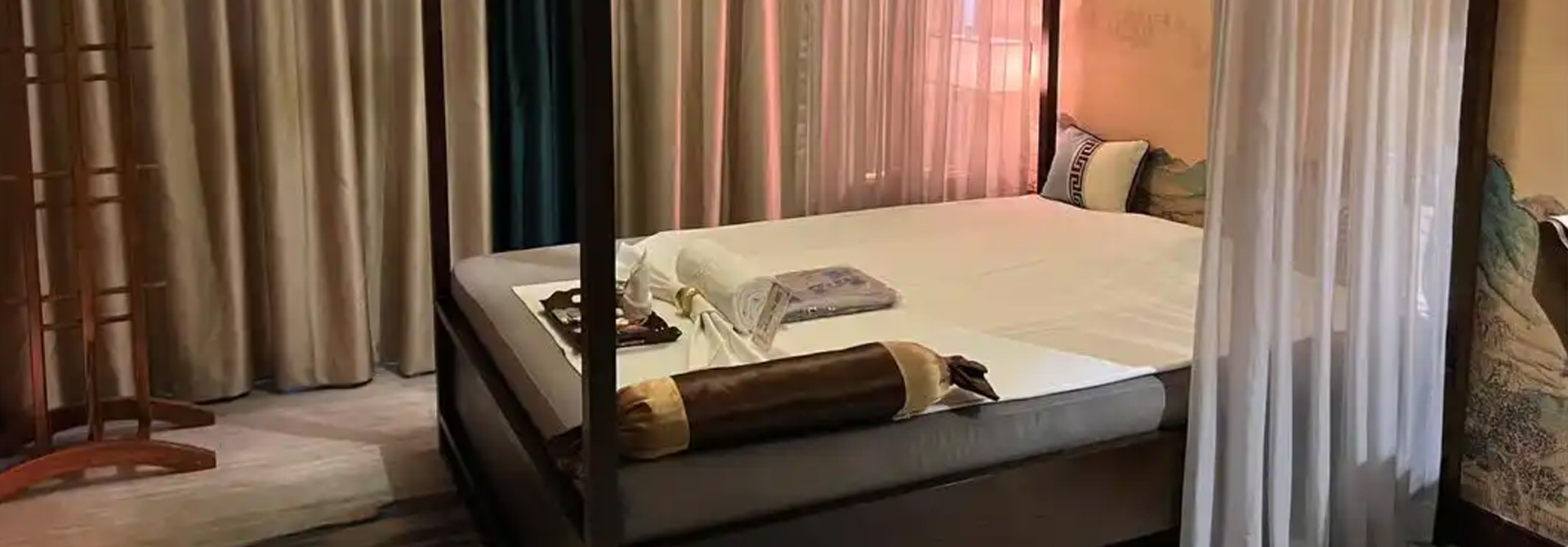 西安长安Xinxi养生会馆高端养生馆